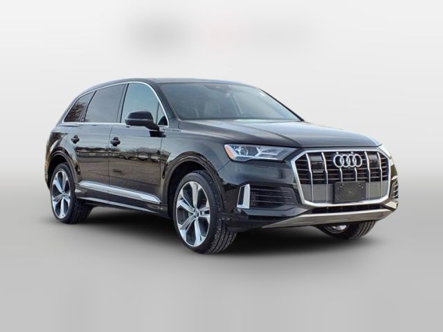 2020 Audi Q7 Premium Plus