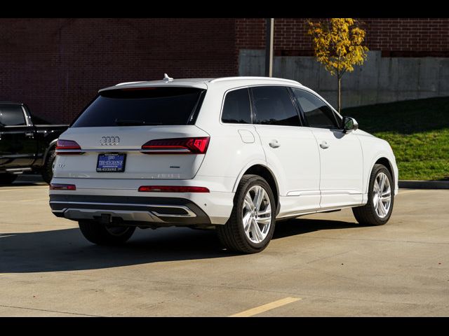 2020 Audi Q7 Premium Plus