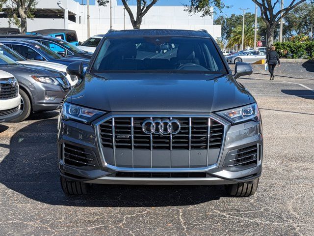 2020 Audi Q7 Premium Plus