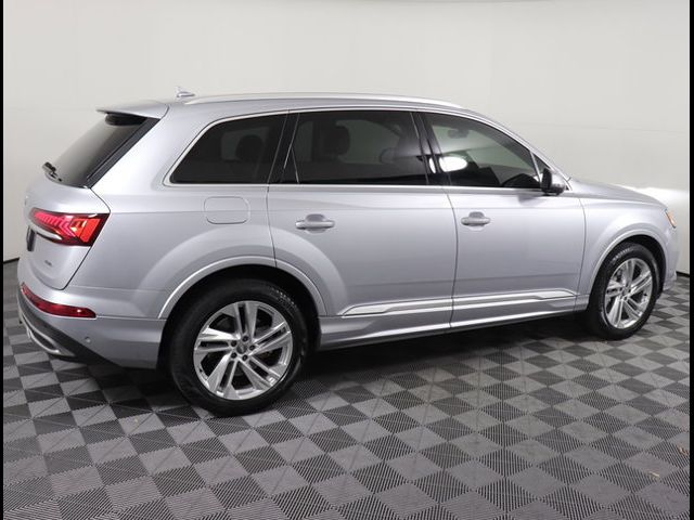 2020 Audi Q7 Premium Plus