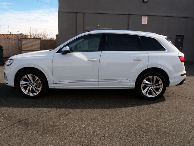 2020 Audi Q7 Premium Plus