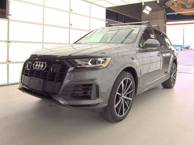 2020 Audi Q7 Premium Plus