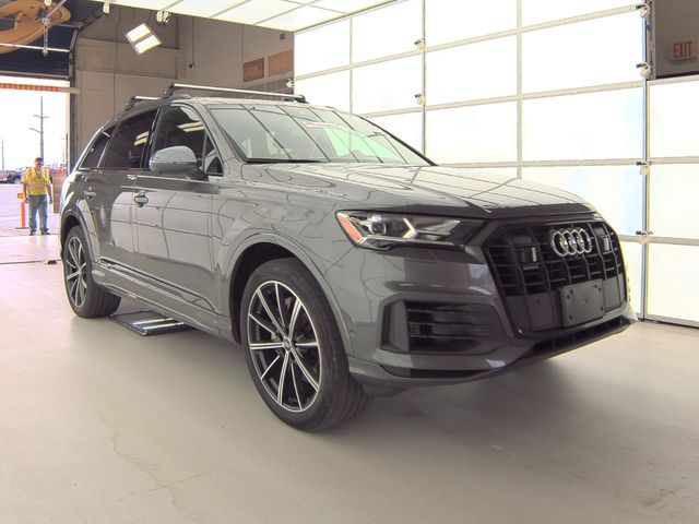 2020 Audi Q7 Premium Plus