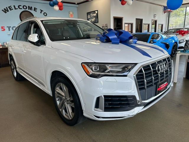 2020 Audi Q7 Premium Plus