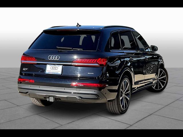 2020 Audi Q7 Prestige