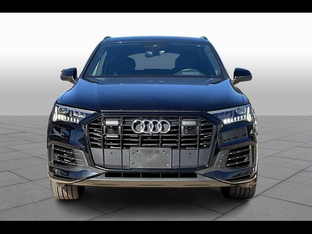 2020 Audi Q7 Prestige