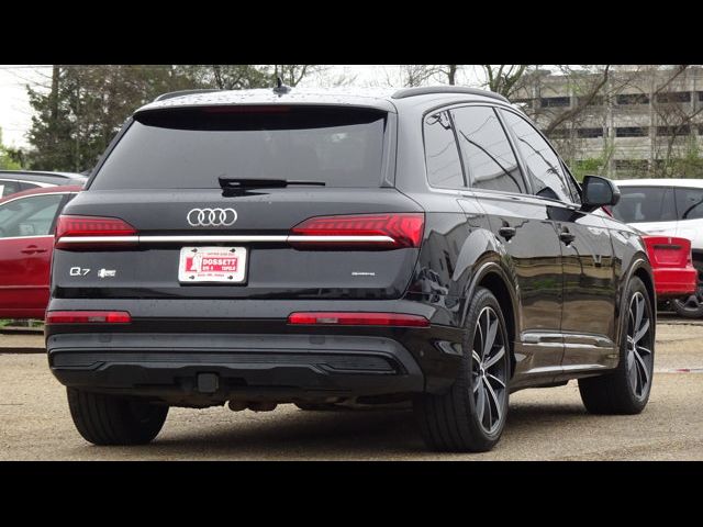 2020 Audi Q7 Prestige
