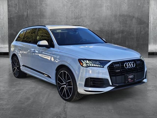 2020 Audi Q7 Prestige