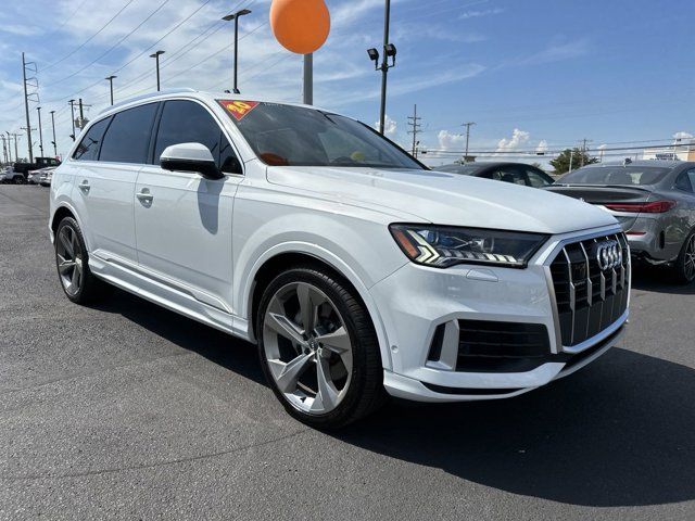 2020 Audi Q7 Prestige