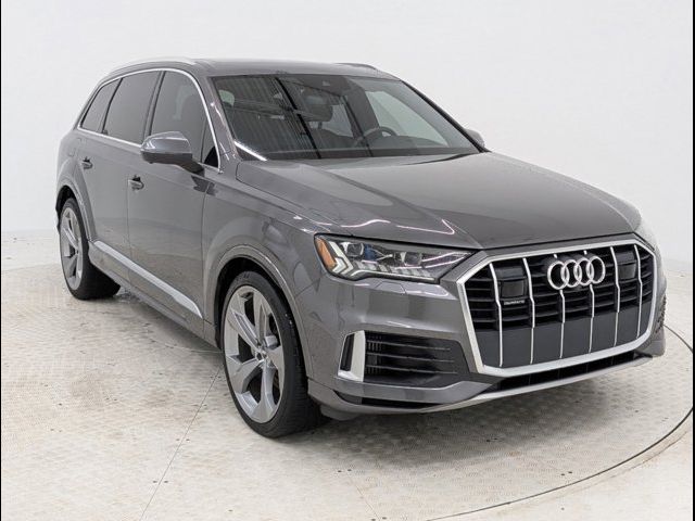 2020 Audi Q7 Prestige