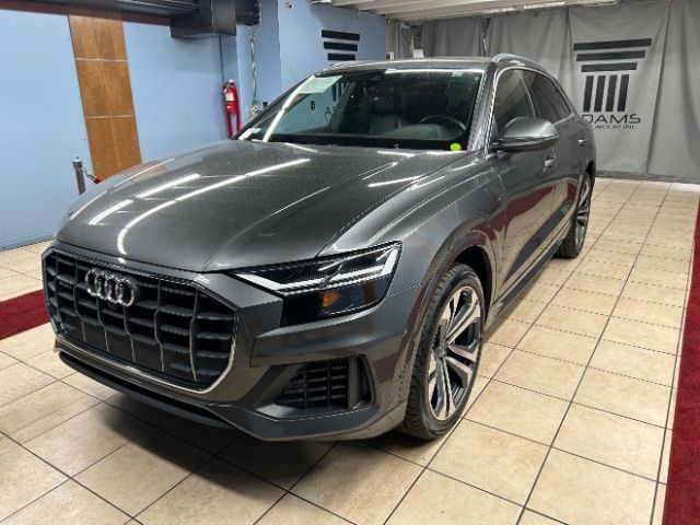 2020 Audi Q8 Premium Plus