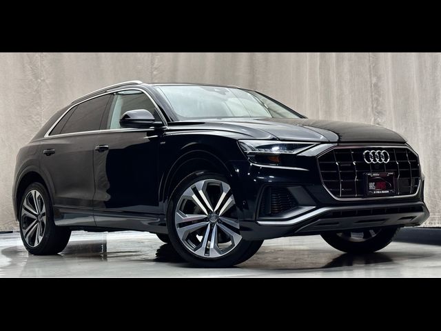 2020 Audi Q8 Premium Plus