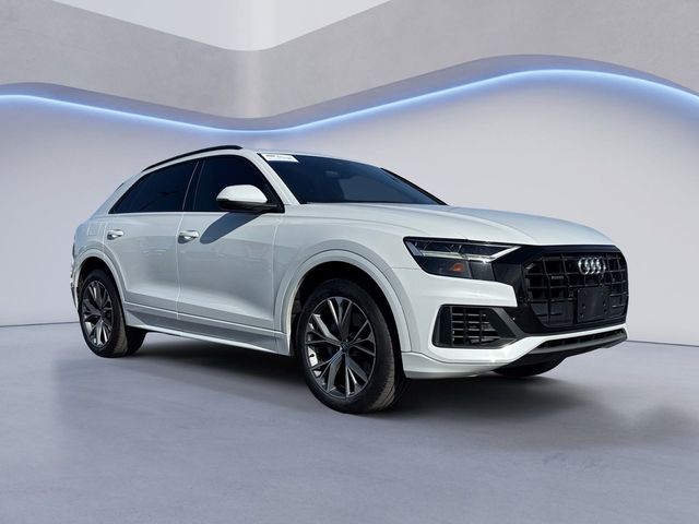 2020 Audi Q8 Premium