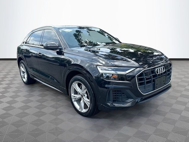 2020 Audi Q8 Premium Plus