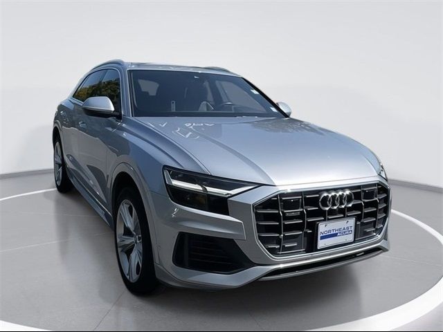 2020 Audi Q8 Premium Plus