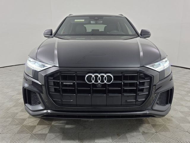 2020 Audi Q8 Premium Plus