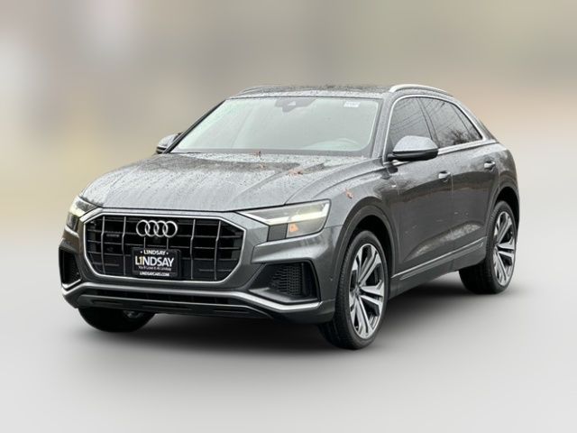 2020 Audi Q8 Premium Plus