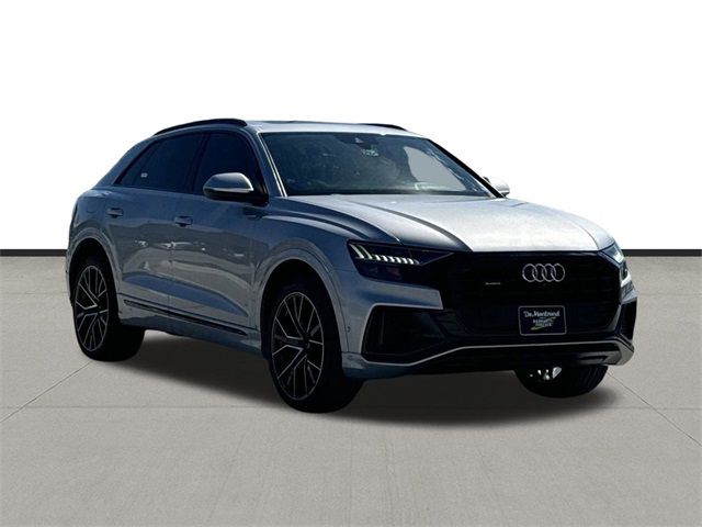 2020 Audi Q8 Premium Plus