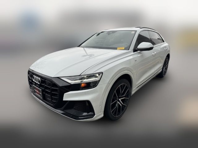 2020 Audi Q8 Premium Plus