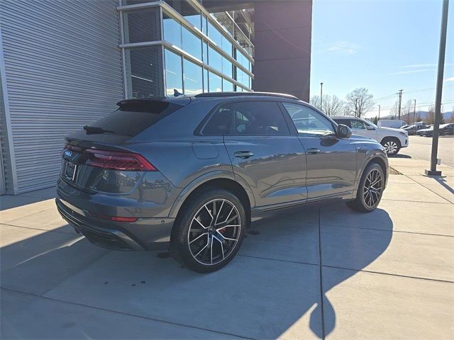 2020 Audi Q8 Premium Plus