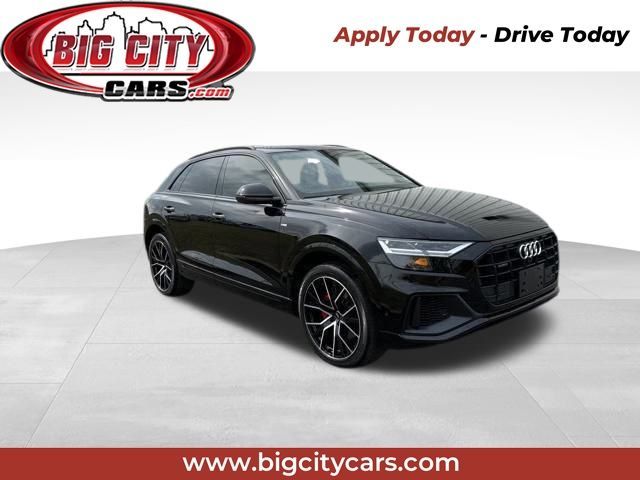 2020 Audi Q8 Premium Plus