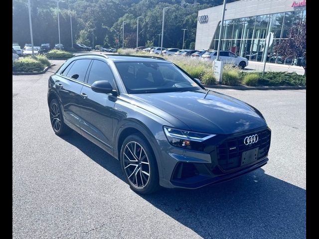 2020 Audi Q8 Premium Plus