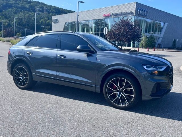 2020 Audi Q8 Premium Plus