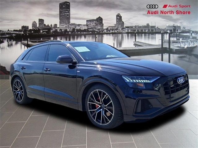 2020 Audi Q8 Prestige