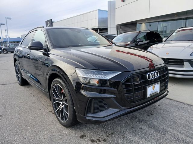 2020 Audi Q8 Prestige