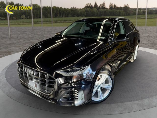 2020 Audi Q8 Prestige