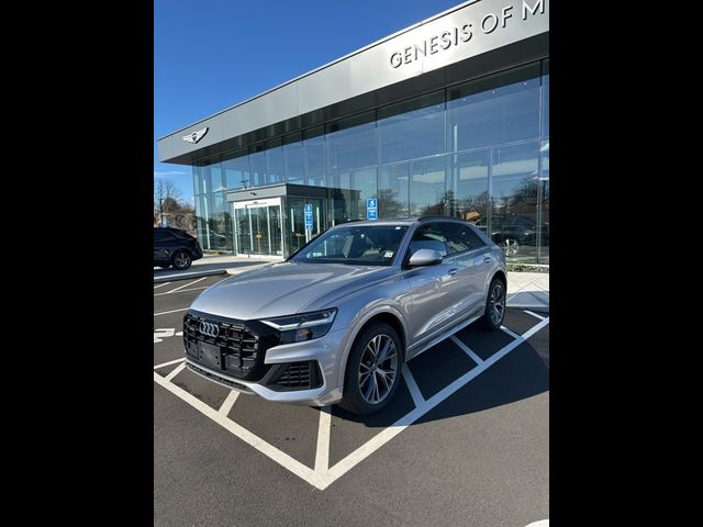 2020 Audi Q8 Premium