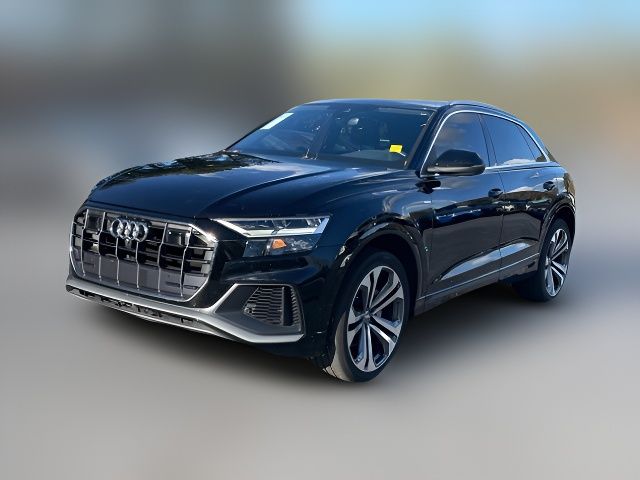 2020 Audi Q8 Premium Plus