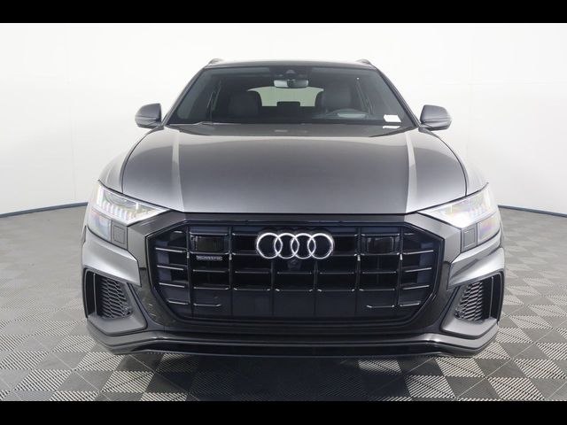 2020 Audi Q8 Prestige