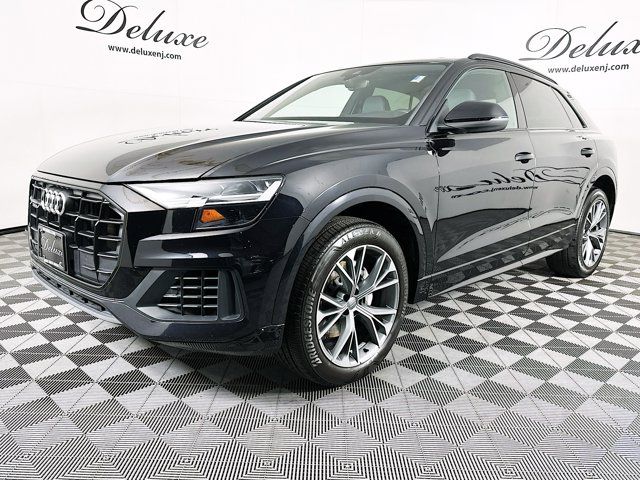 2020 Audi Q8 Premium