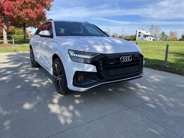 2020 Audi Q8 Premium Plus