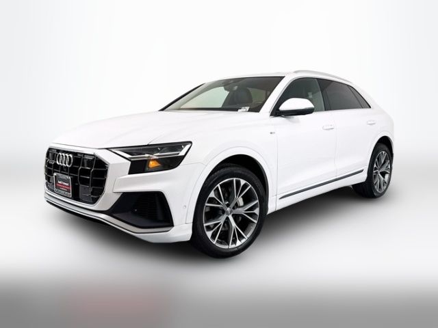 2020 Audi Q8 Premium Plus
