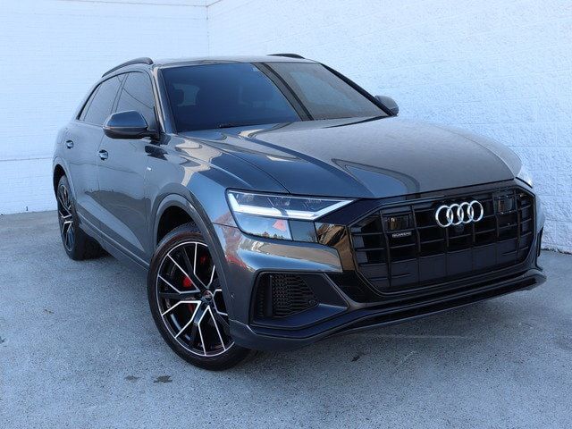 2020 Audi Q8 Premium Plus