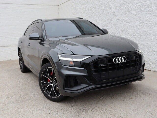 2020 Audi Q8 Premium Plus