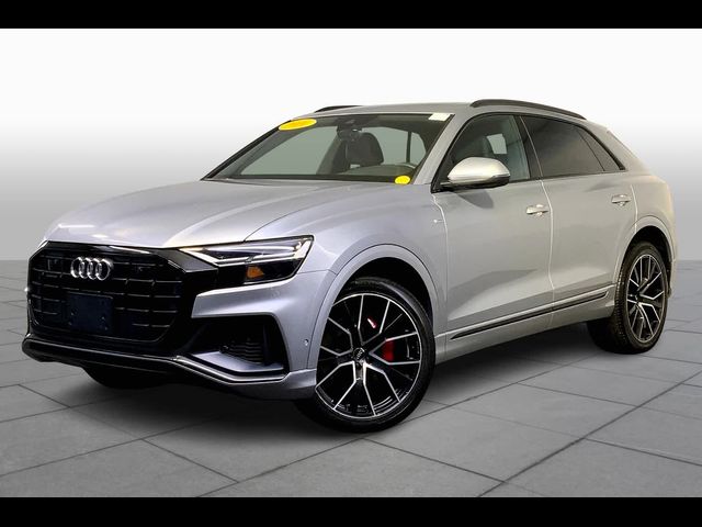 2020 Audi Q8 Premium Plus