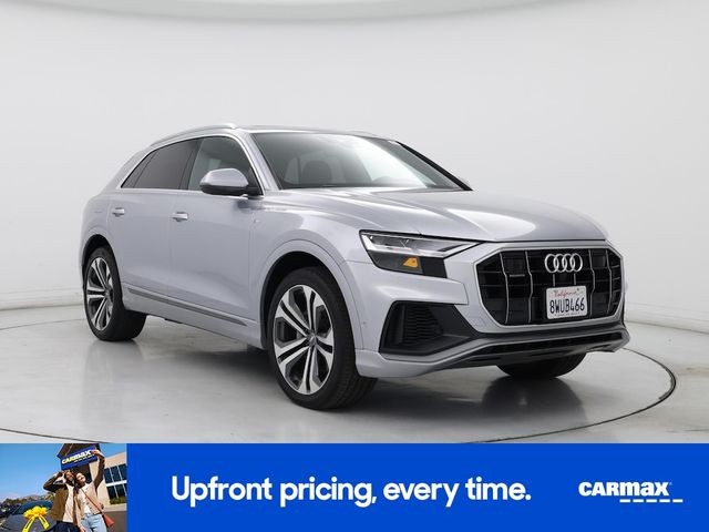 2020 Audi Q8 Premium Plus