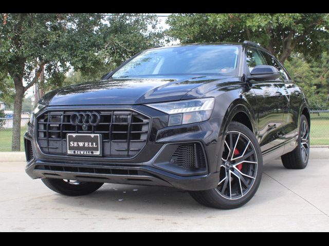 2020 Audi Q8 Premium Plus