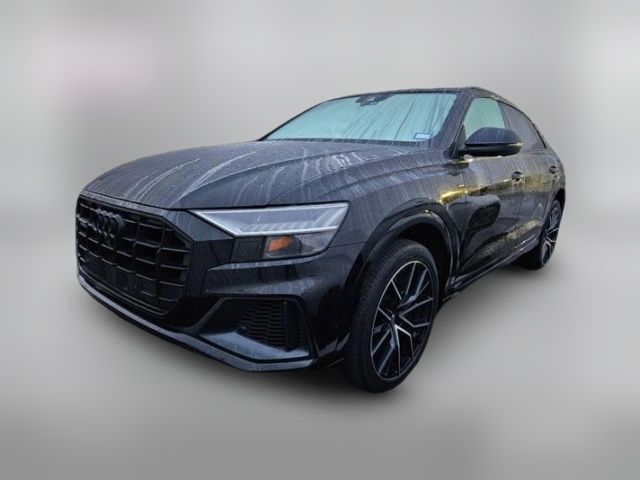 2020 Audi Q8 Premium Plus