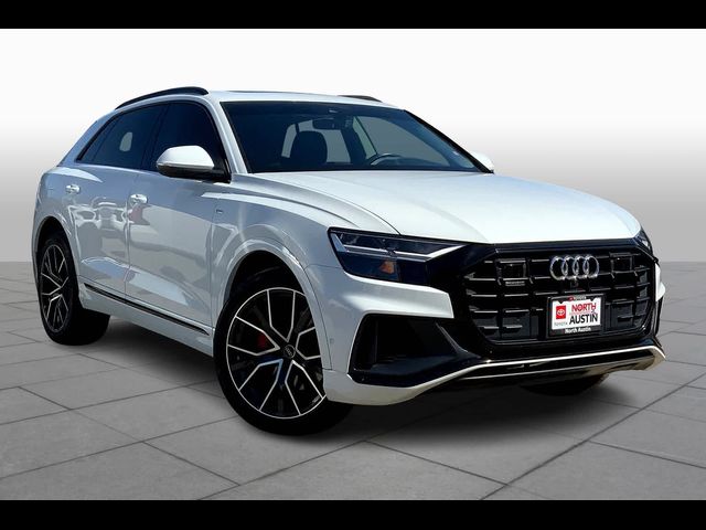 2020 Audi Q8 Premium Plus