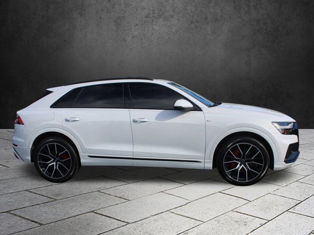 2020 Audi Q8 Premium Plus