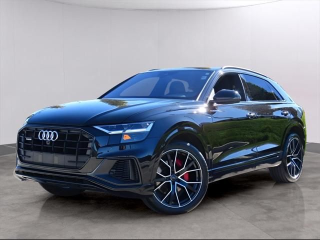 2020 Audi Q8 Premium Plus