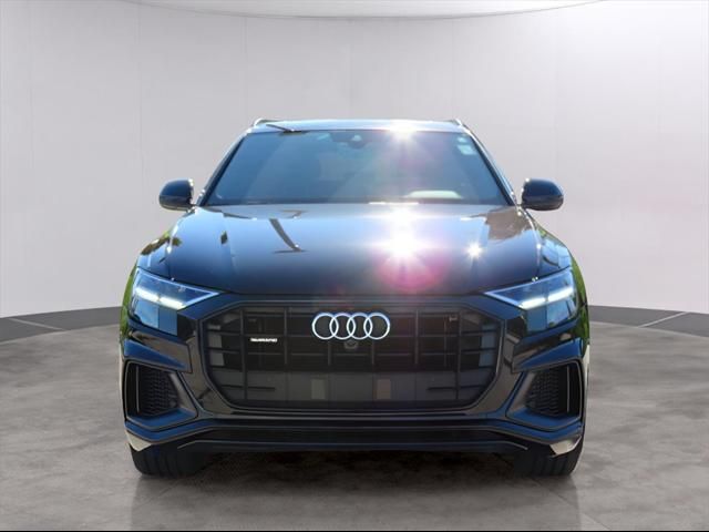 2020 Audi Q8 Premium Plus