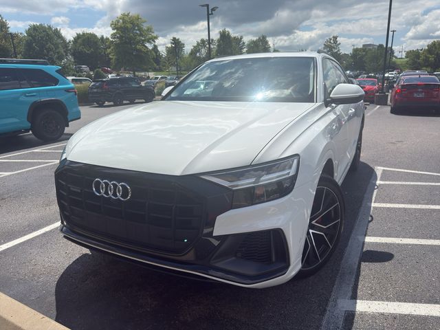 2020 Audi Q8 Premium Plus