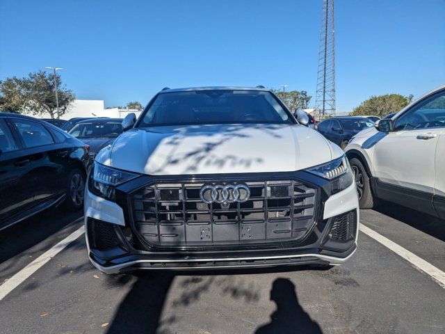 2020 Audi Q8 Prestige