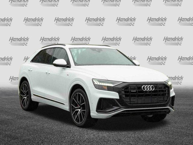 2020 Audi Q8 Prestige