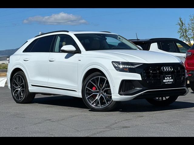 2020 Audi Q8 Prestige